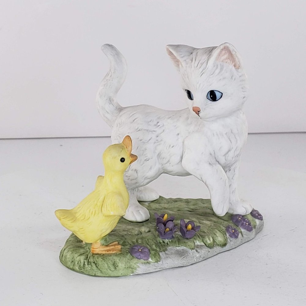 Danbury Mint MBI Too Close For Comfort Cat Figurine 1992 Vintage - Picture 1 of 6